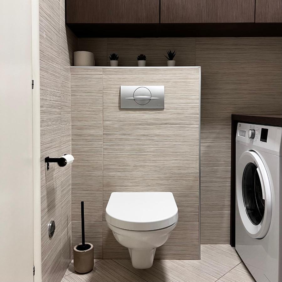 Maestral Living Studio Apartment Zagreb Exterior photo